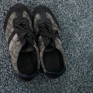 Coach classic suede shoes in tan/brown.